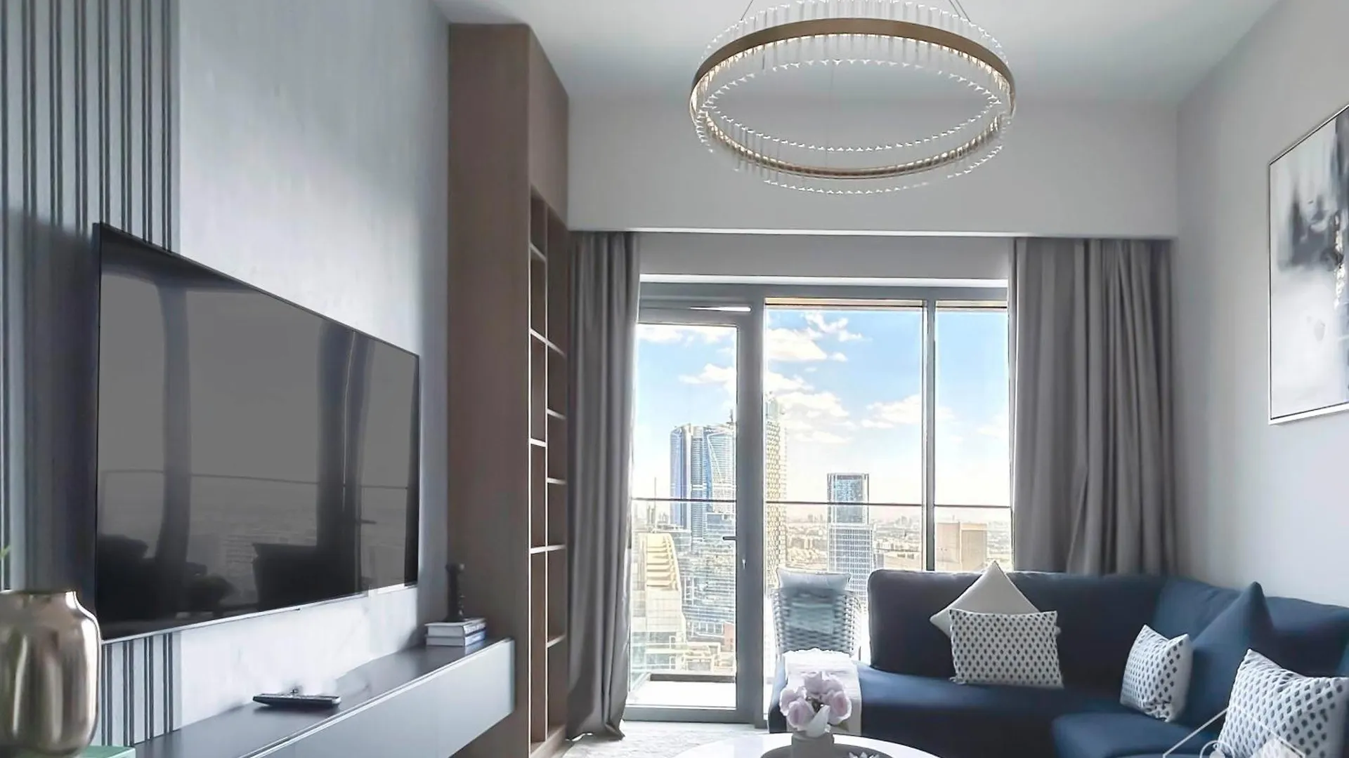 Burj Royale Luxury One-Bedroom With City Views Dubai Apartment