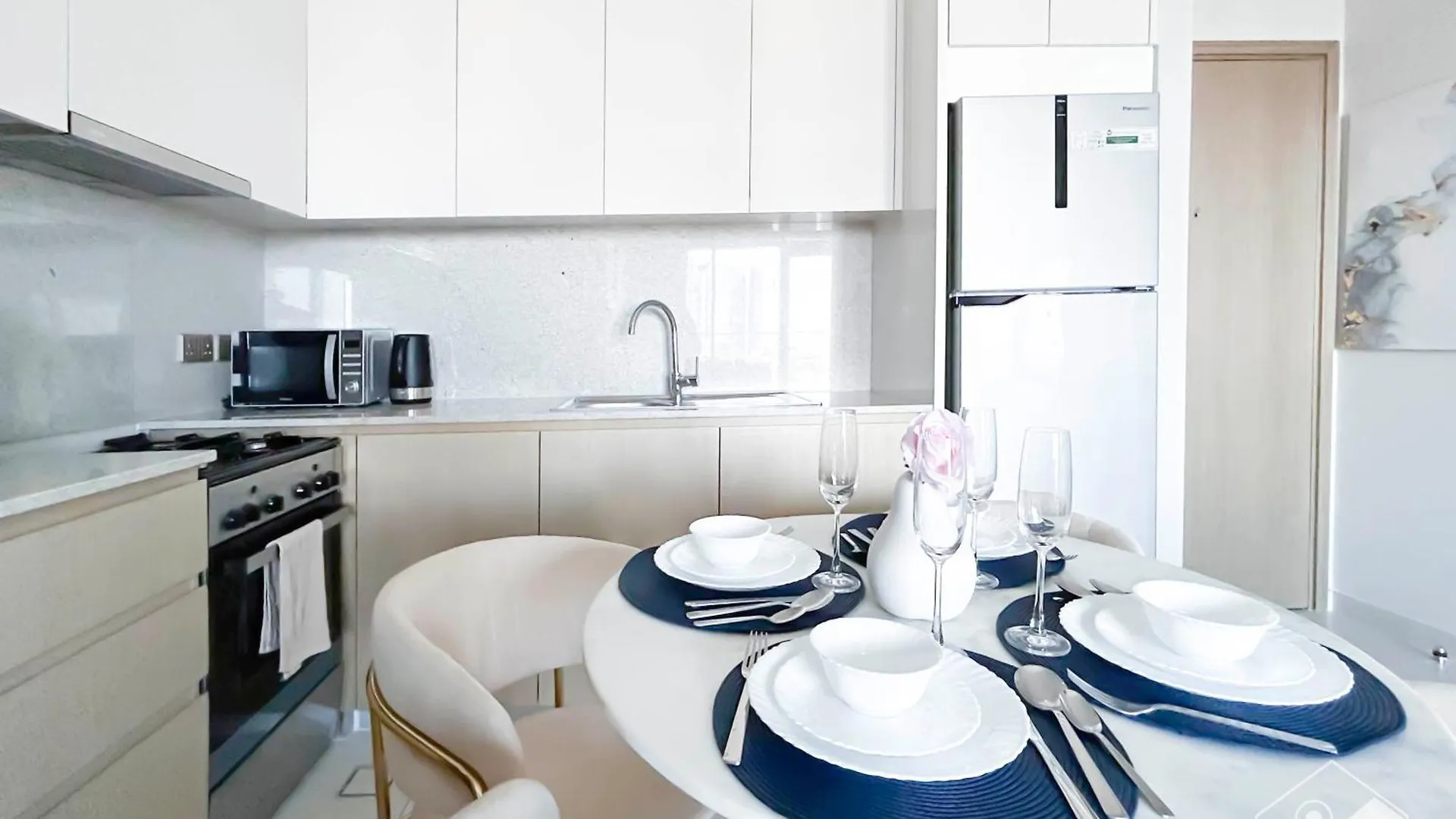 Apartment Burj Royale Luxury One-Bedroom With City Views Dubai